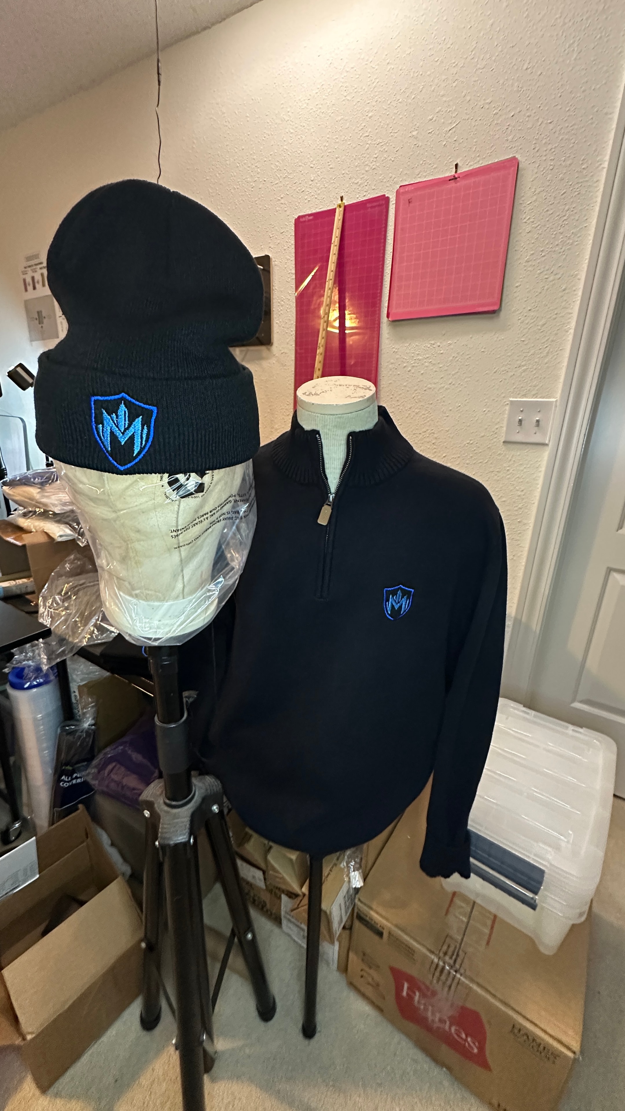 Beanie & Quarter-Zip Set